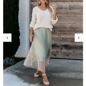 VICI NWT you deserve it tulle midi skirt small